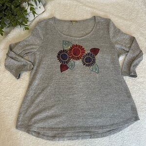 Energe cute top. Women’s XXL.